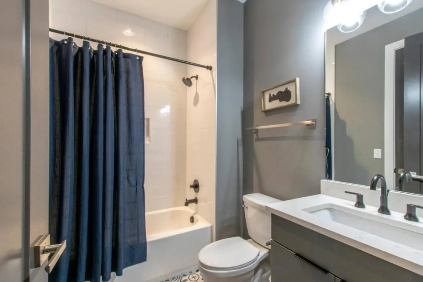 Holiday home Spacious And Modern 2 Rooftops Stage Games And More Nashville